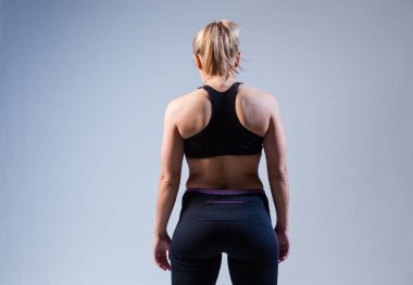 Güzel kadın fitness modeli 