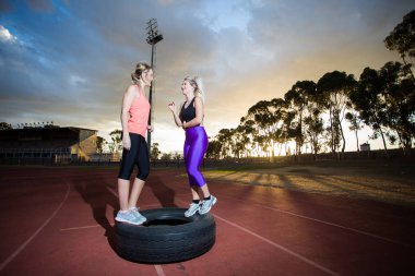 kadın sprinter sporcular 