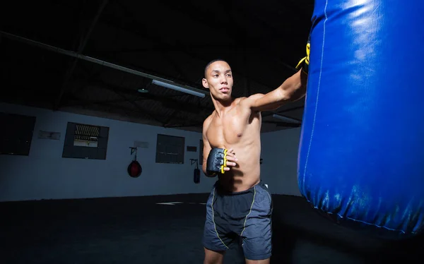 Boxeador atleta masculino — Foto de Stock