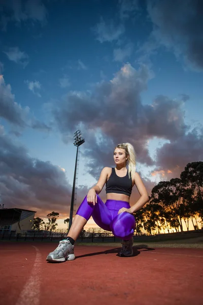 Atleta velocista hembra — Foto de Stock