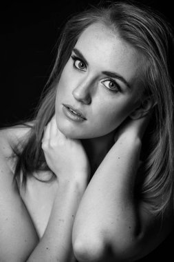 kırmızı kafa modeli seksi arıyorsunuz 