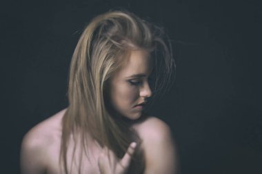 kırmızı kafa modeli seksi arıyorsunuz 