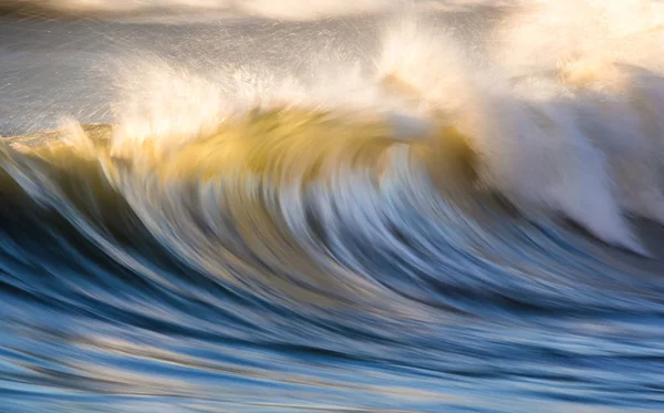 Oceano lungo la costa del Sud Africa — Foto Stock