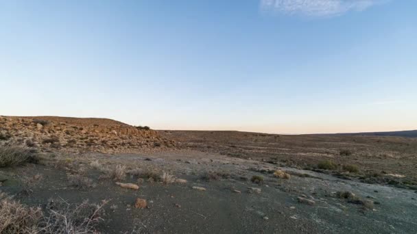 Dawn breaks over the Karoo — Stock Video