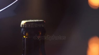 bira şişe açılış el