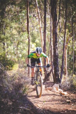 yokuş aşağı hızlandırmak Mountainbiker 