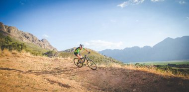 yokuş aşağı hızlandırmak Mountainbiker 
