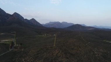 Hava rocky Dağları görünümünde günbatımı zamanı