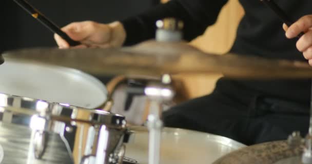 Man playing on drums — Stock Video