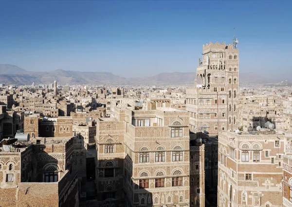 Výhled na centrální sanaa město staré město v Jemenu — Stock fotografie