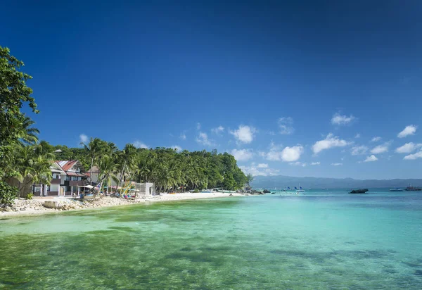 Praia de diniwid no paraíso tropical boracay filipinas — Fotografia de Stock