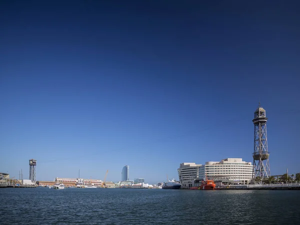 World trade center i barcelona port kabel samochodów Hiszpania — Zdjęcie stockowe