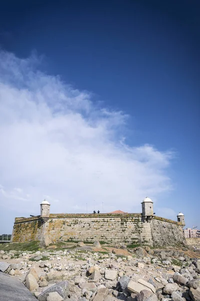 Castelo do queijo forte punto di riferimento sulla costa portuale portoghese — Foto Stock
