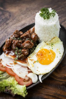 Kamboçya geleneksel khmer lok lak yemek sığır eti