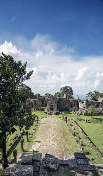 Preah vihear famoso templo antigo ruínas marco na cambodia — Fotografia de Stock
