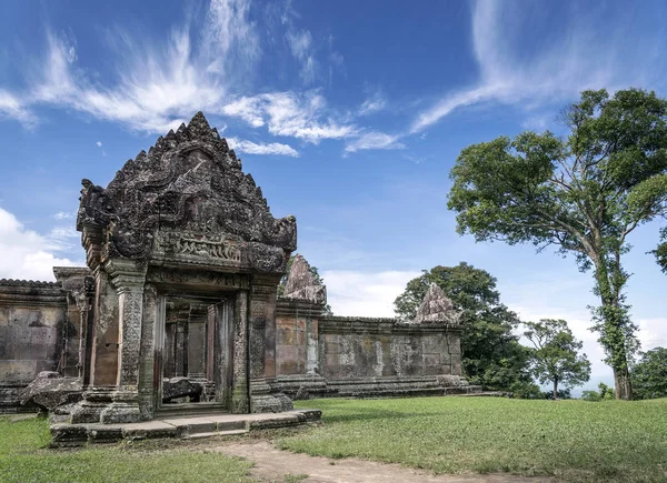 Landmark Kamboçya Preah vihear ünlü antik tapınak kalıntıları — Stok fotoğraf