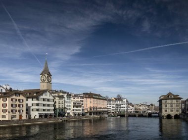 Merkezi Zürih eski kasaba limmat Nehri Simgesel Yapı profili switzerlan