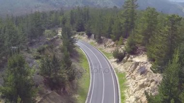 Bir kırsal otoyol bir havadan çekim