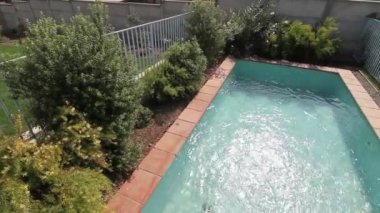 Havuz güvenlik çit