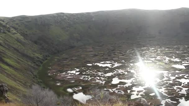 Rapa Nui Rano Kau crater — Stock Video