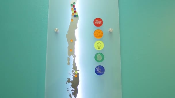 Peta Chili pada latar belakang teal — Stok Video