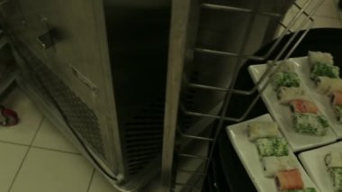 birkaç suşi plakaları tablosuyla