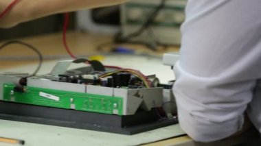 Elektronik devre kartı tamiri