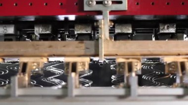 Yatak fabrikasında yaylar