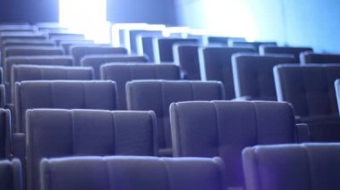 boş sinema koltukları