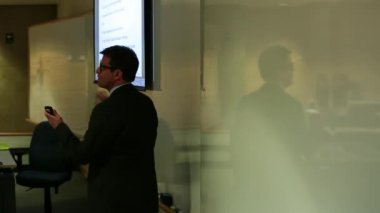 powerpoint sunusunu noktalarda öğretmen