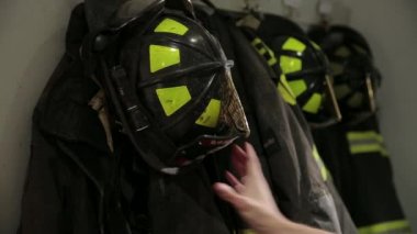 Dişli üzerinde koyarak itfaiyeci