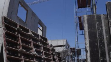 İnşaat süreci bitmemiş ev