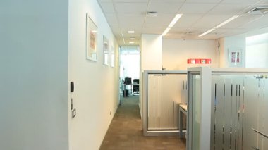 andante en oficina 