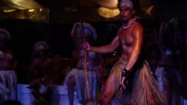 Rapanui'ler dans dansçılar