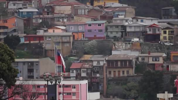 Stadsgezicht weergave van Valparaiso — Stockvideo