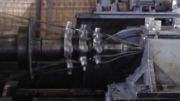 Výrobní průmyslové ocelové lano — Stock video