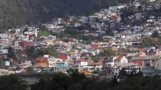 Vista del paisaje urbano de Valparaíso — Vídeos de Stock