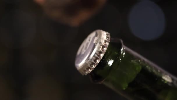 Bouteille de champagne ouverte — Video