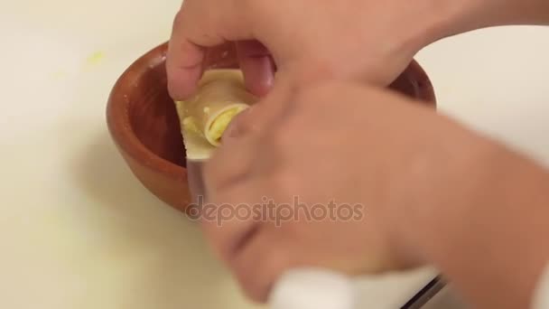 Chef prepares a dish — Stock Video