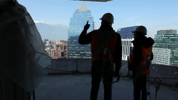 Construction site workers — Stock Video