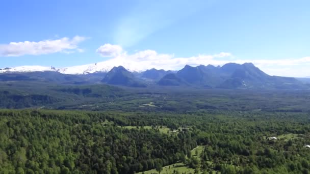 Valle de la montaña en Chile — Vídeos de Stock