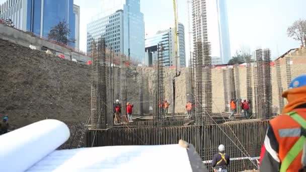 Trabajadores de la construcción — Vídeos de Stock