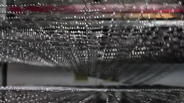 Muelles de colchón en fábrica — Vídeos de Stock