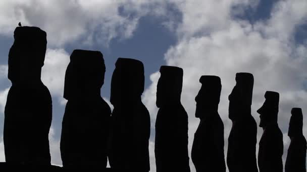 复活节岛上的纪念碑 — 图库视频影像