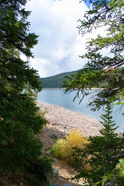 Wilde natuur van Jefferson Lake — Stockfoto