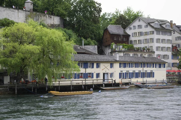 Barco en el lago Lucerna — Foto de Stock