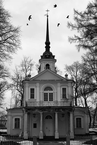 Famosa chiesa di Zarskoe Selo, Pushkin, San Pietroburgo Russia. Foto in bianco e nero — Foto Stock