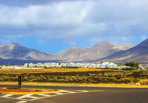 HDR Lanzarote sahilde İspanyolca Kanarya Adaları — Stok fotoğraf