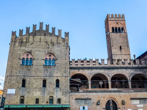 HDR Re Enzo palace i Bologna — Stockfoto