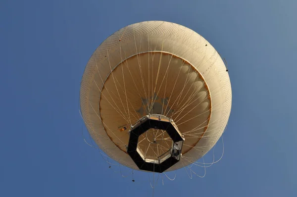 Balon na ogrzane powietrze w Turyn — Zdjęcie stockowe